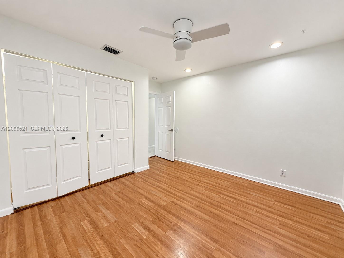 2616 Oakbrook Court