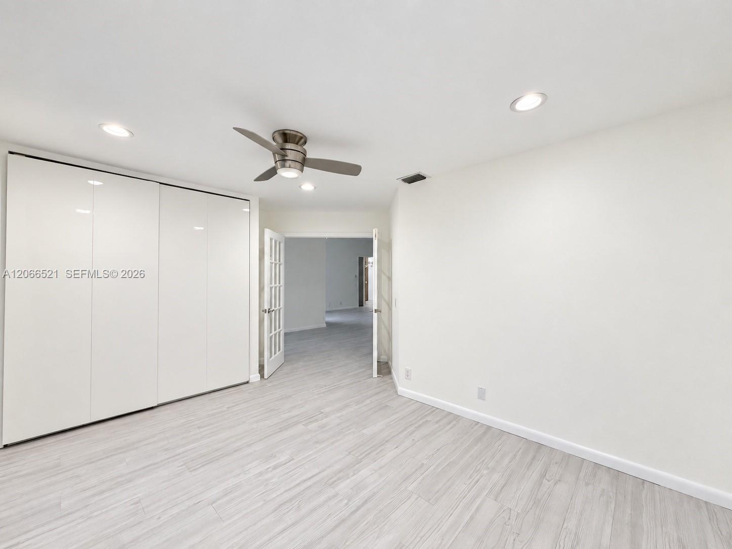 2616 Oakbrook Court