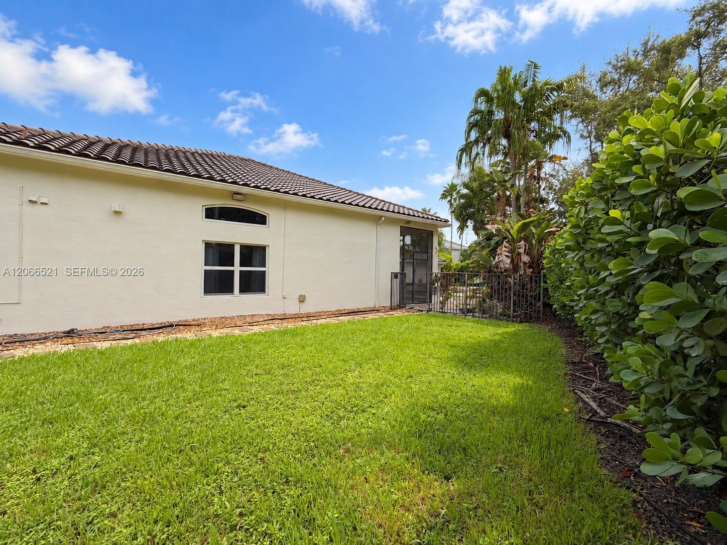 2616 Oakbrook Court