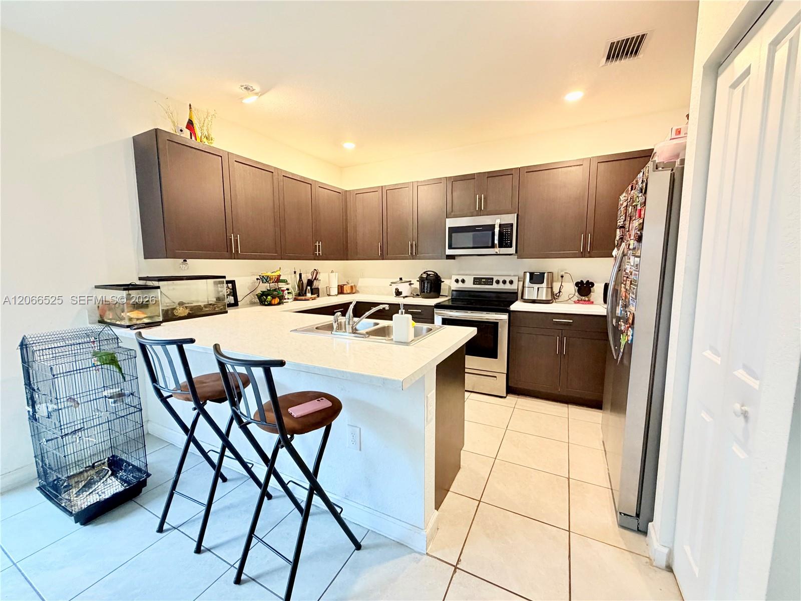 1877 SE 26th Terrace