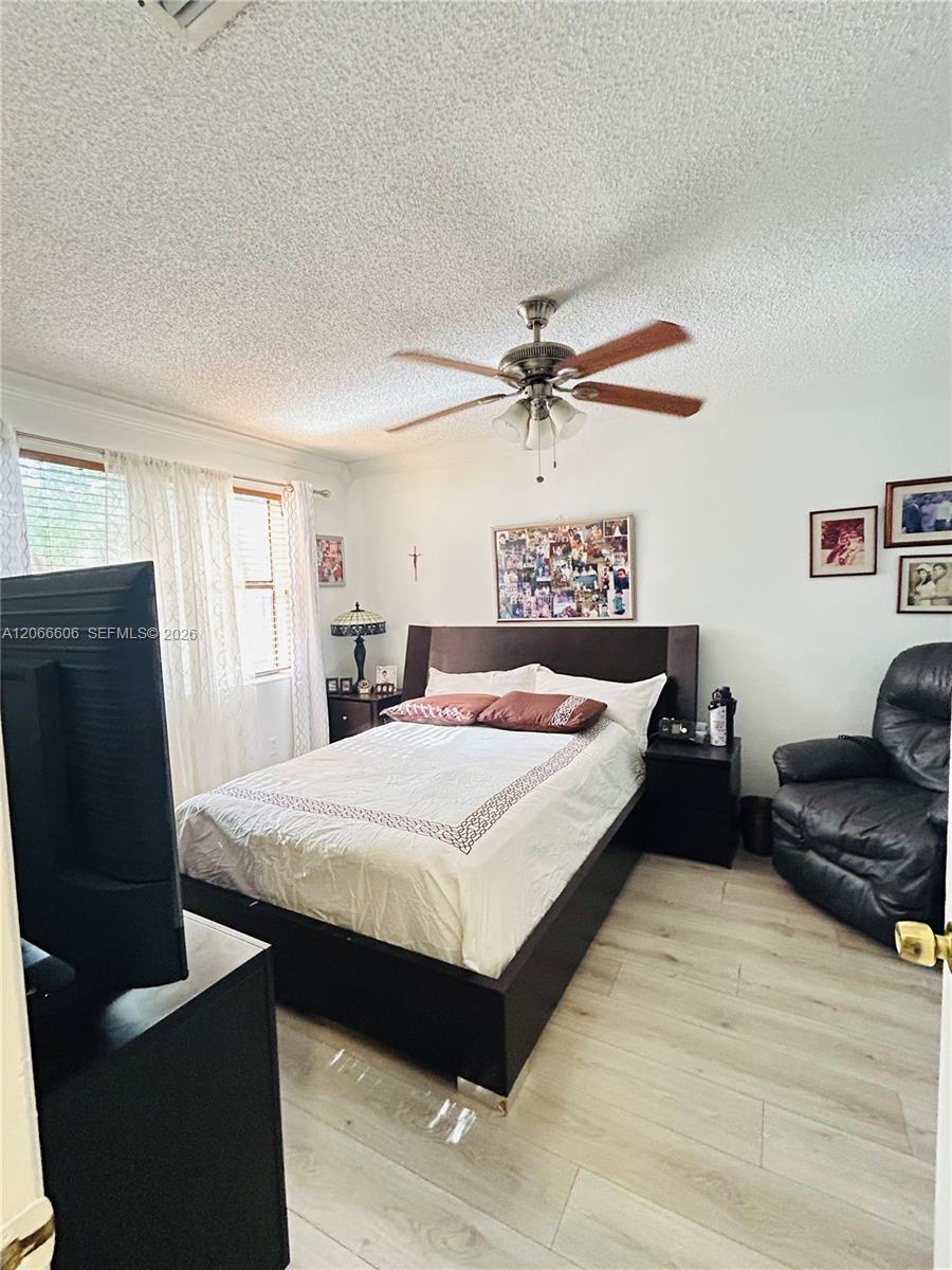 9702 Hammocks Boulevard