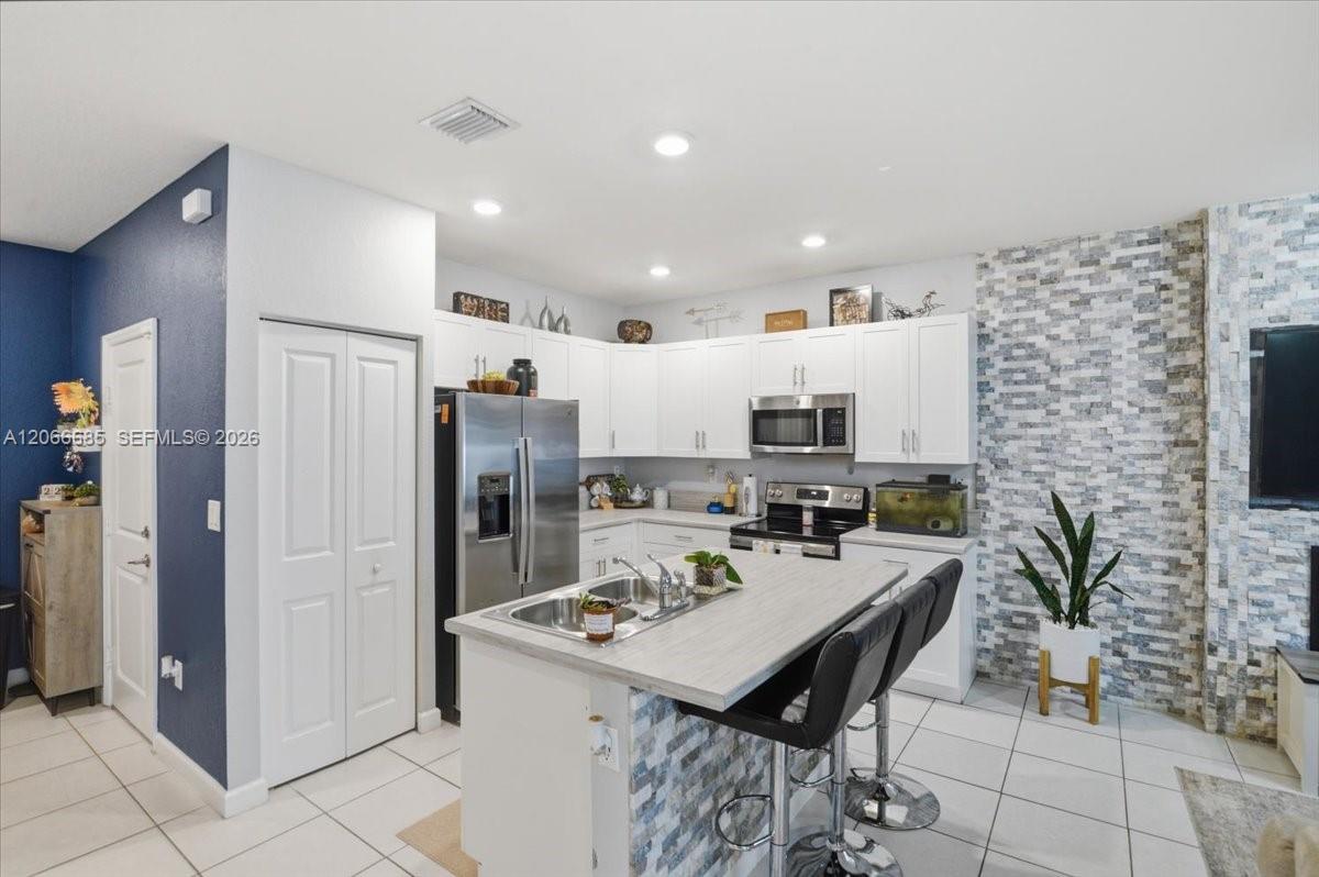 3378 W 112th Street