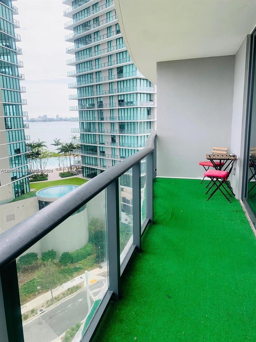 501 NE 31st Street