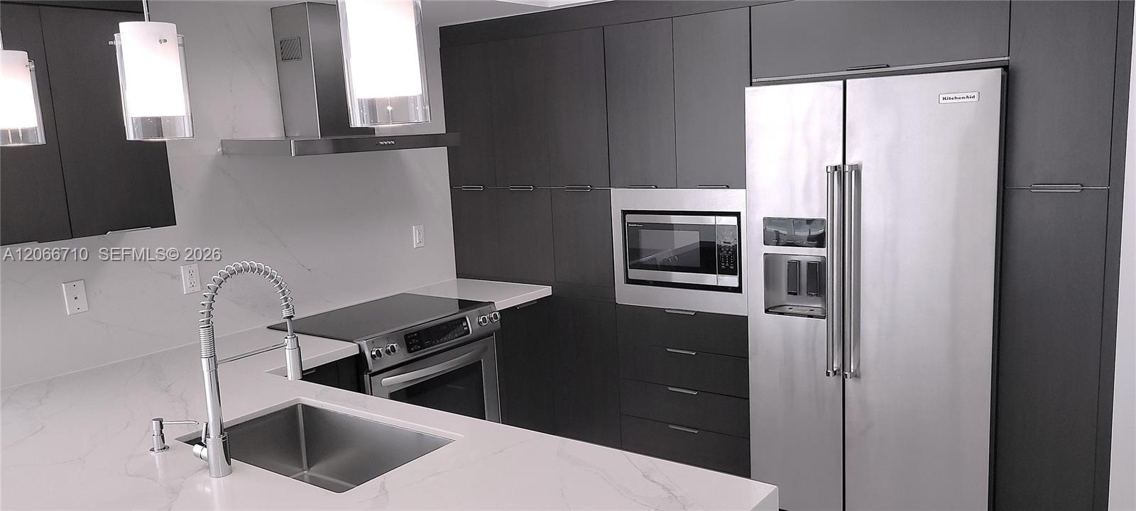 250 Sunny Isles Boulevard