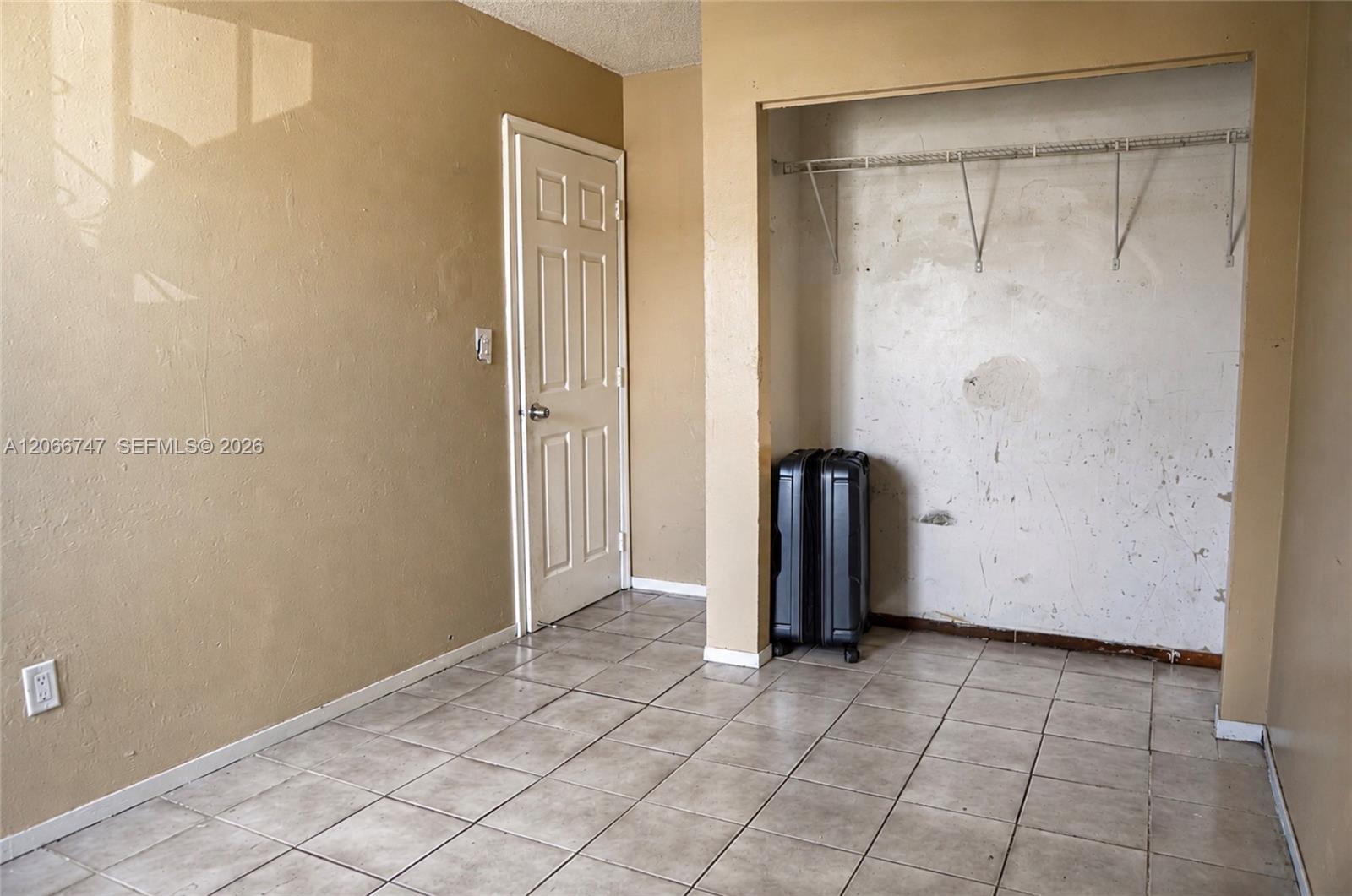 5095 NW 195th Lane