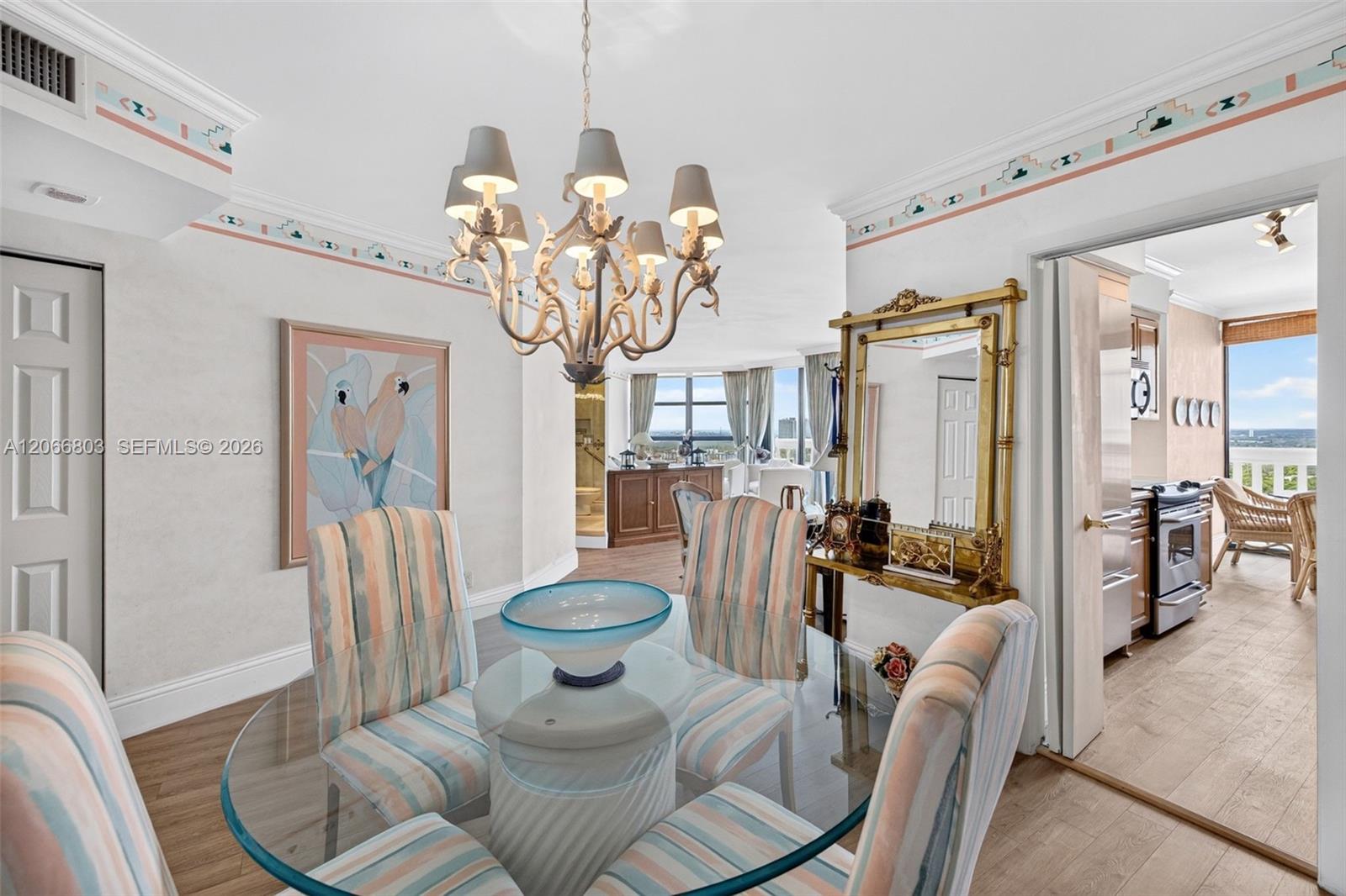 1000 Island Boulevard