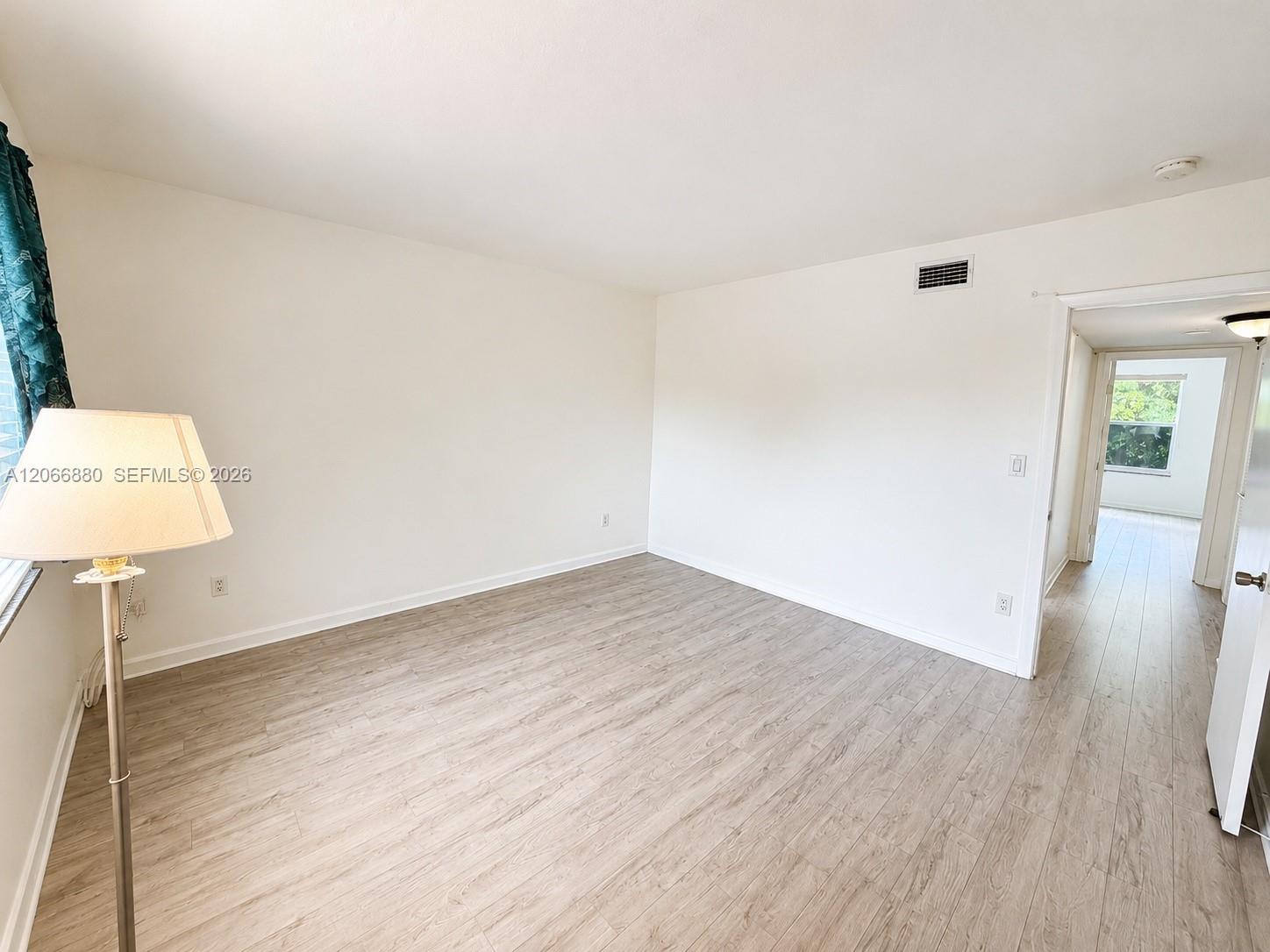 1720 W 75th Street