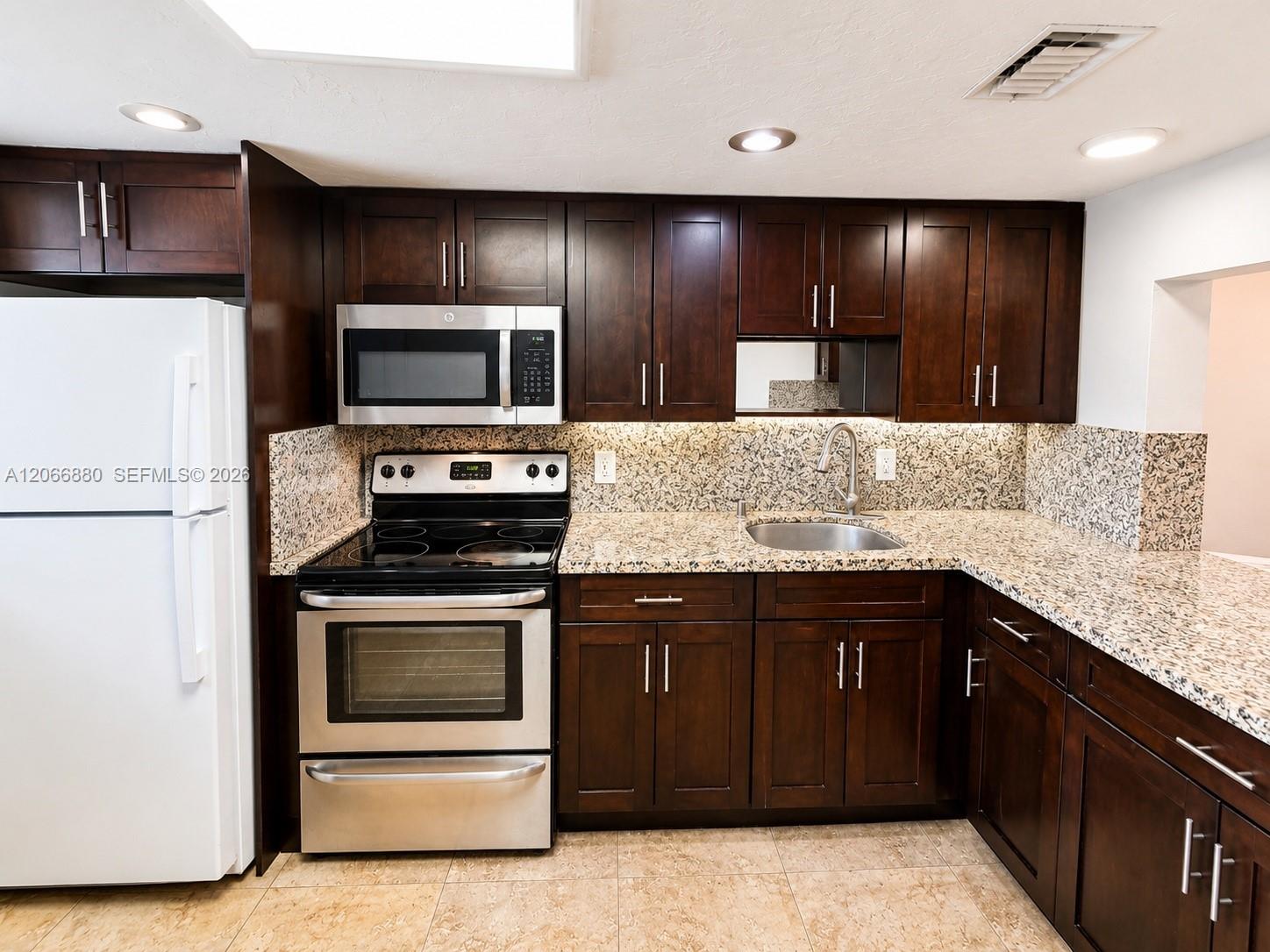 1720 W 75th Street