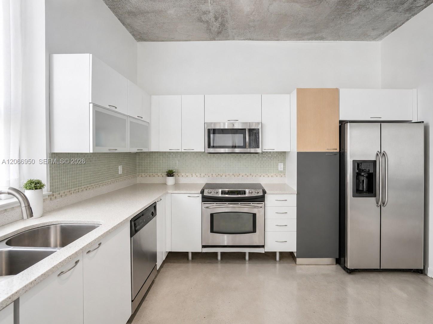 234 NE 3rd Street