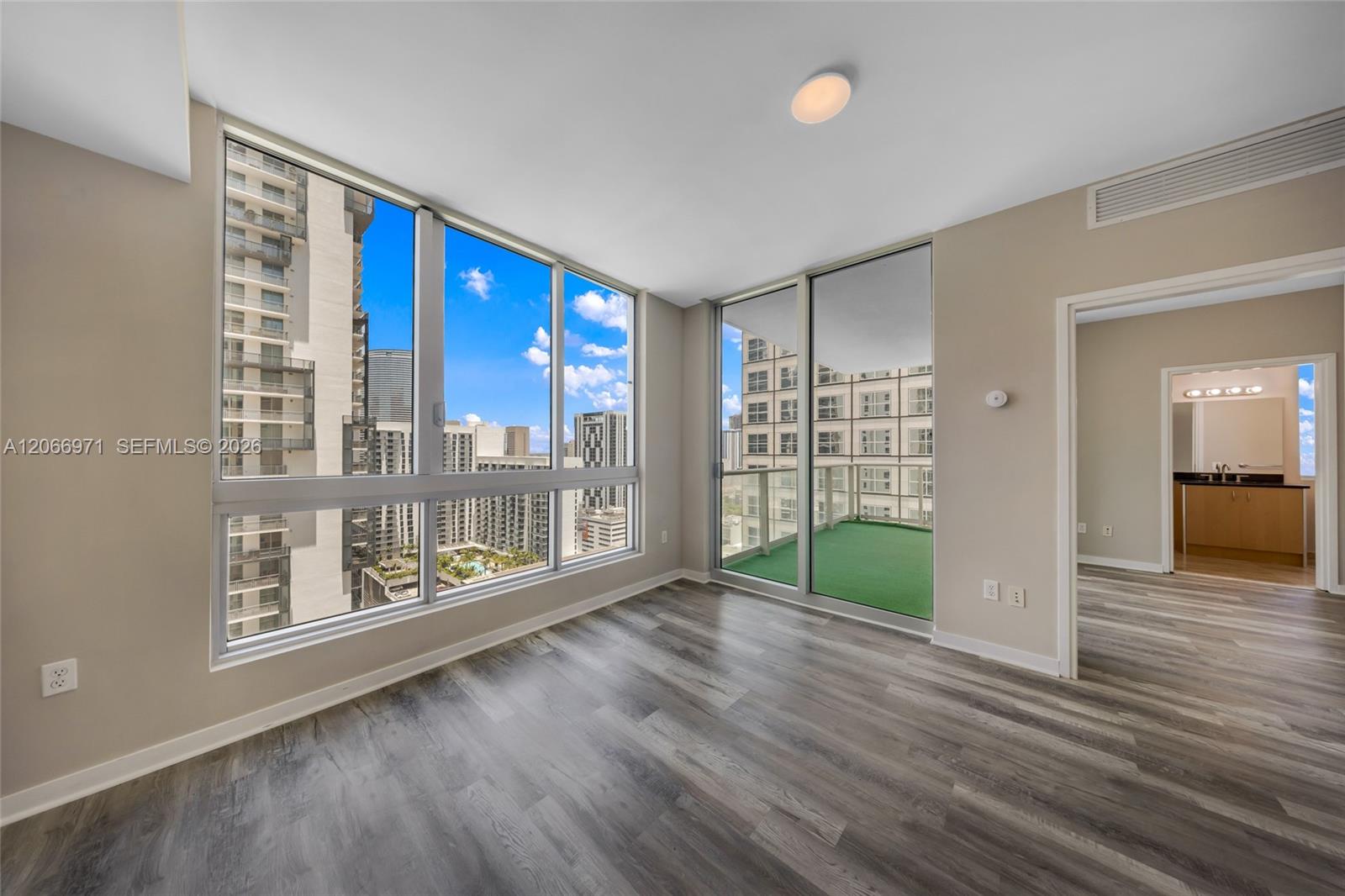 300 S Biscayne Boulevard