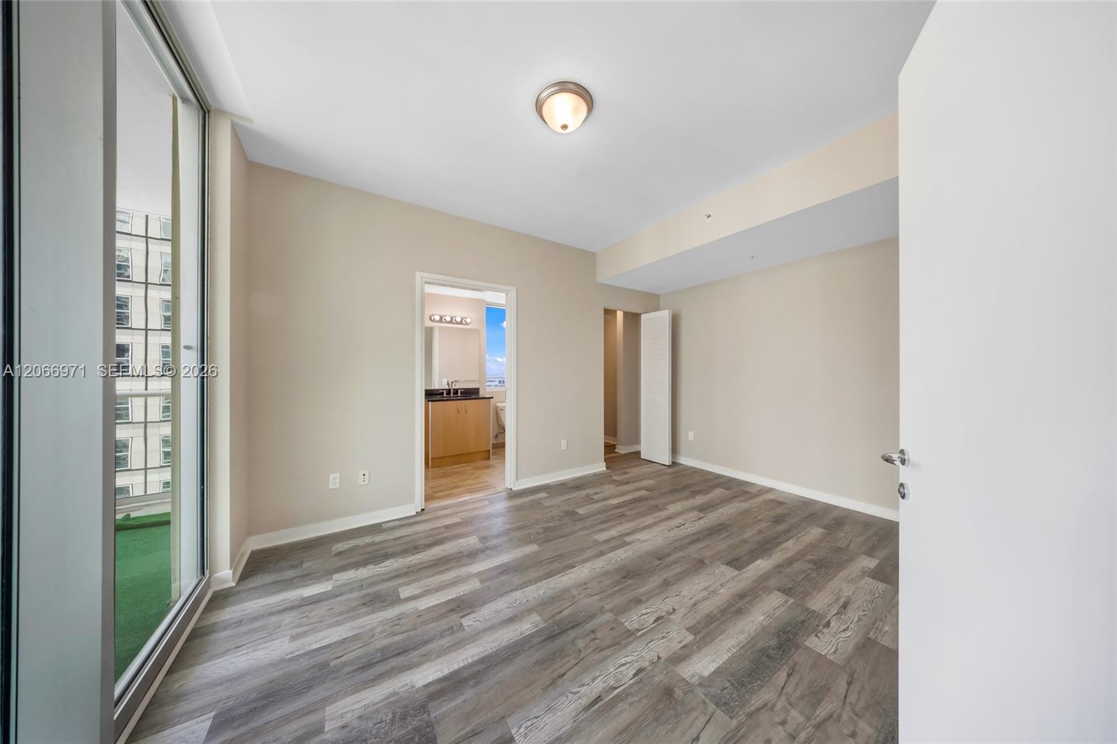 300 S Biscayne Boulevard