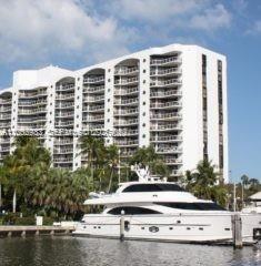 3610 Yacht Club Drive