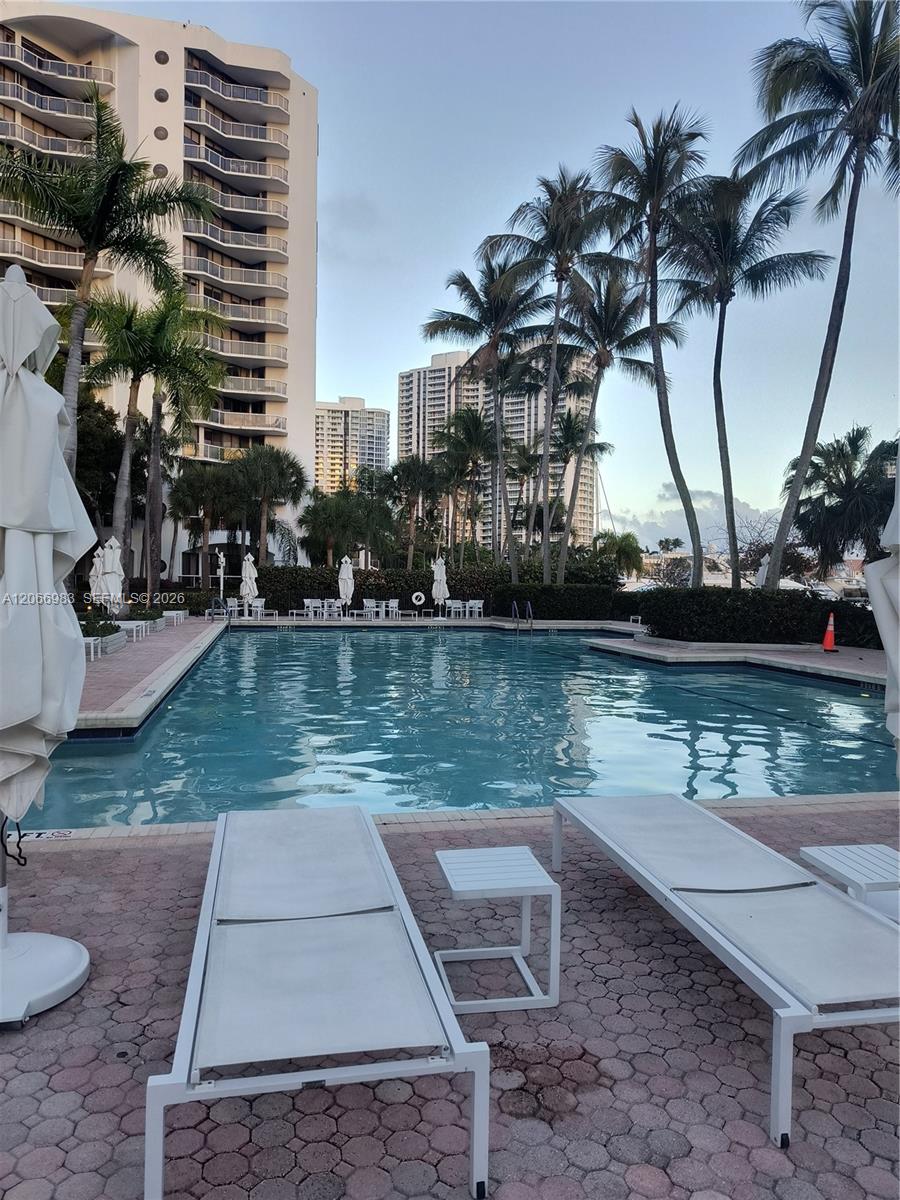 3610 Yacht Club Drive