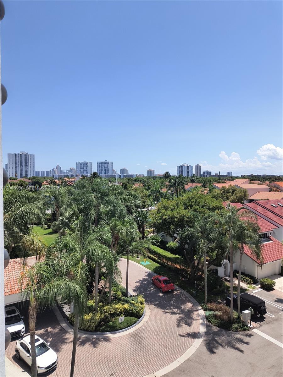 3610 Yacht Club Drive