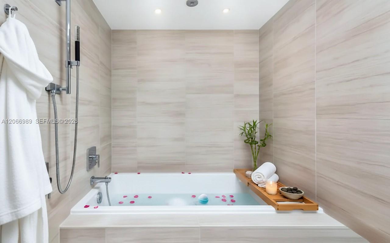 1180 N Federal Highway