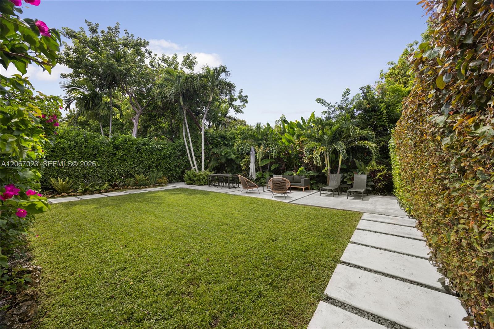 1868 SW 13th Street