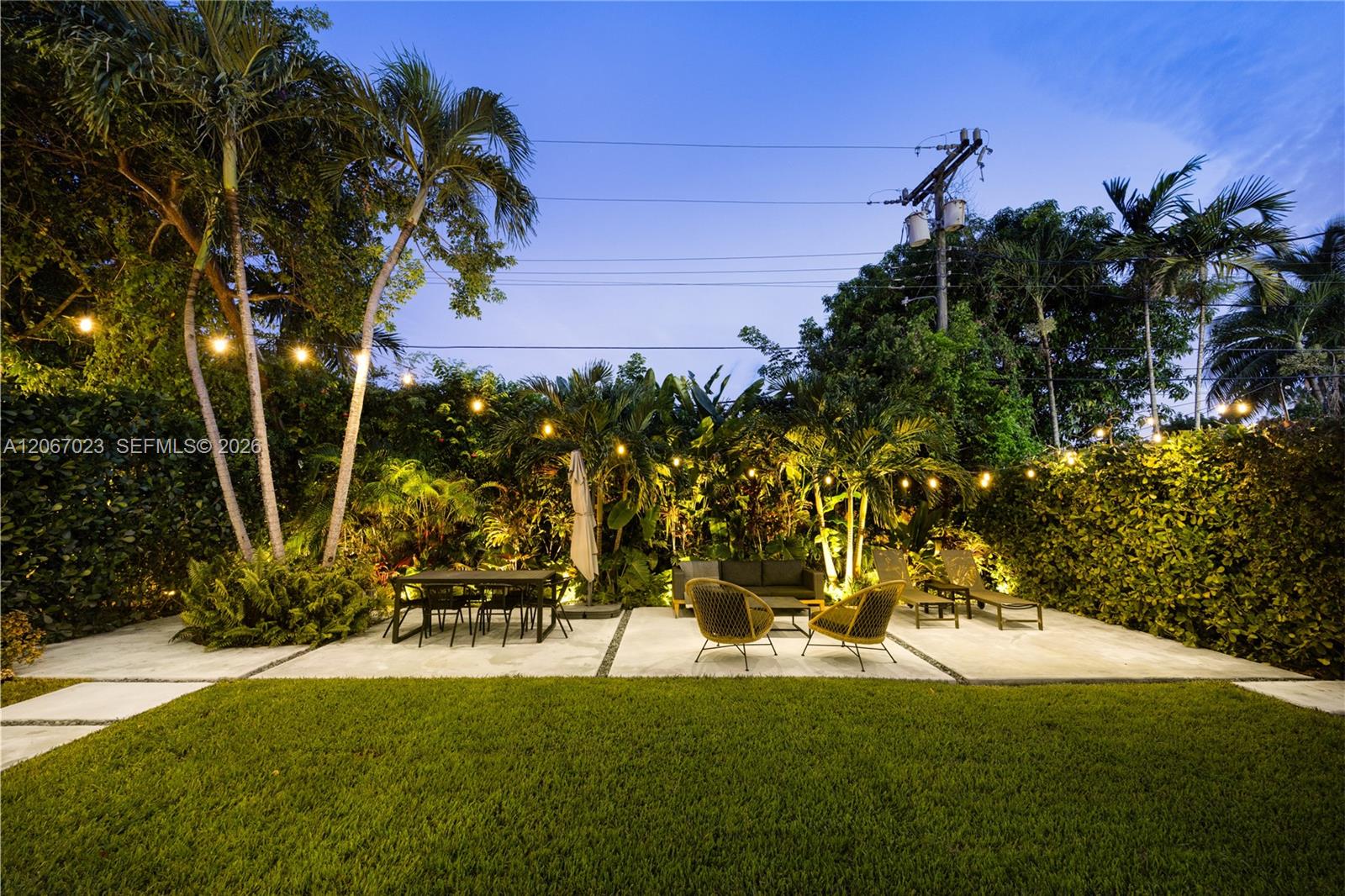 1868 SW 13th Street