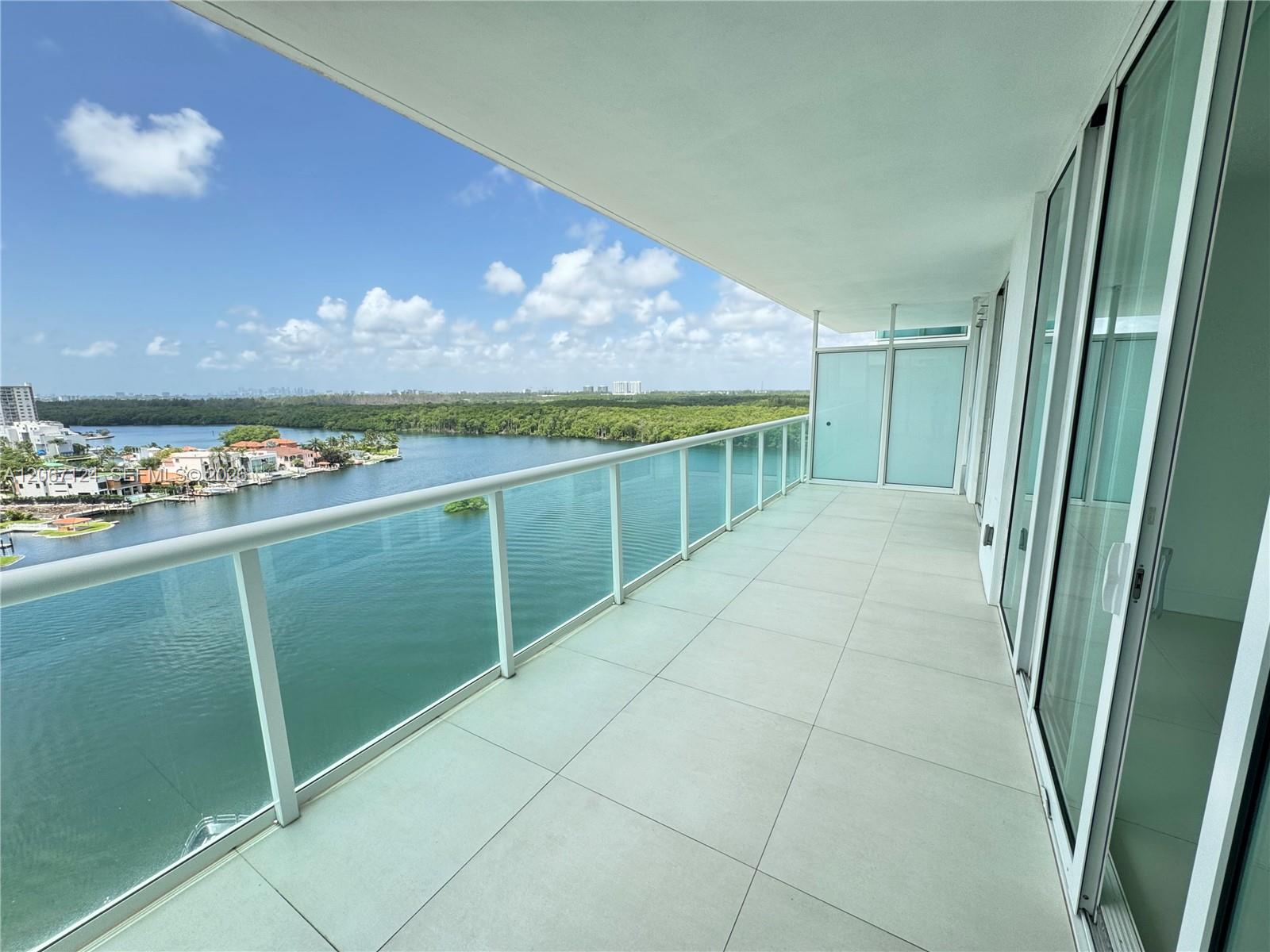 400 Sunny Isles Boulevard