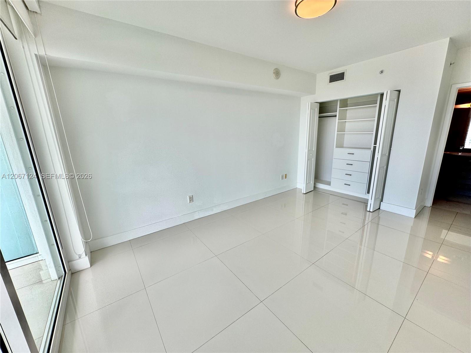 400 Sunny Isles Boulevard