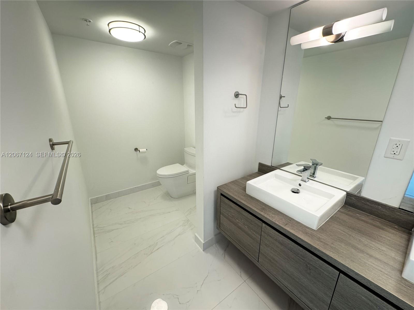 400 Sunny Isles Boulevard