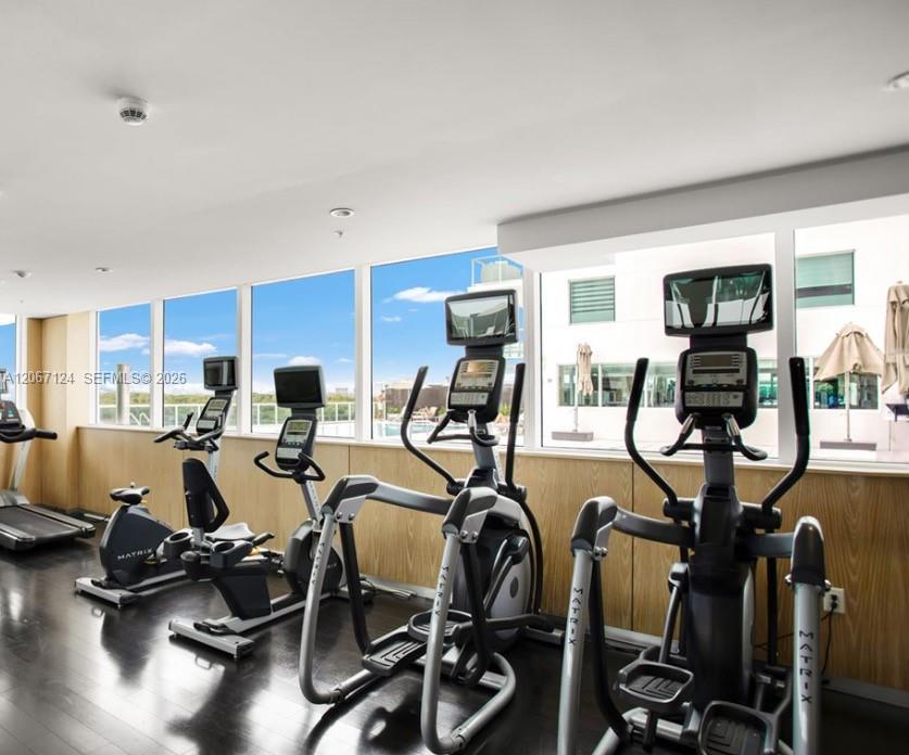 400 Sunny Isles Boulevard