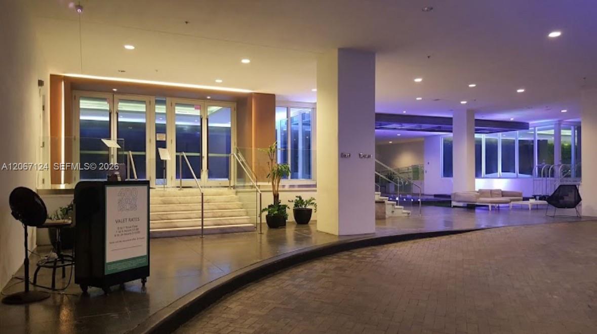 400 Sunny Isles Boulevard