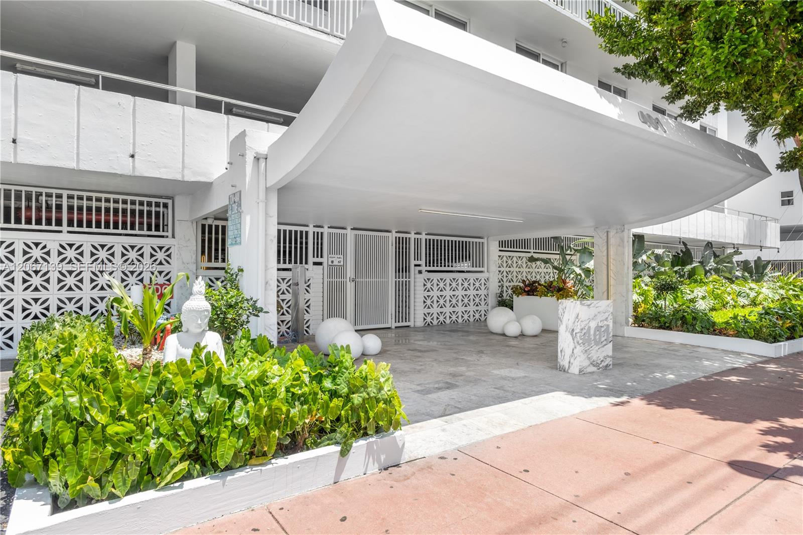 401 Ocean Drive