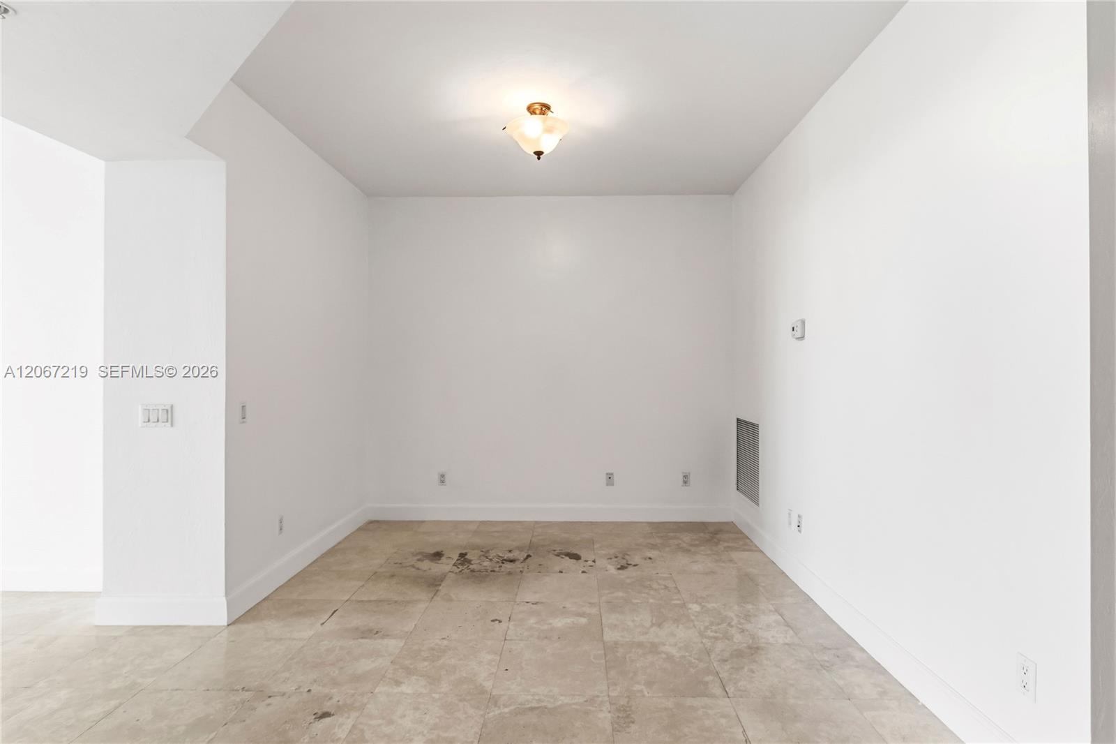 14951 Royal Oaks Lane