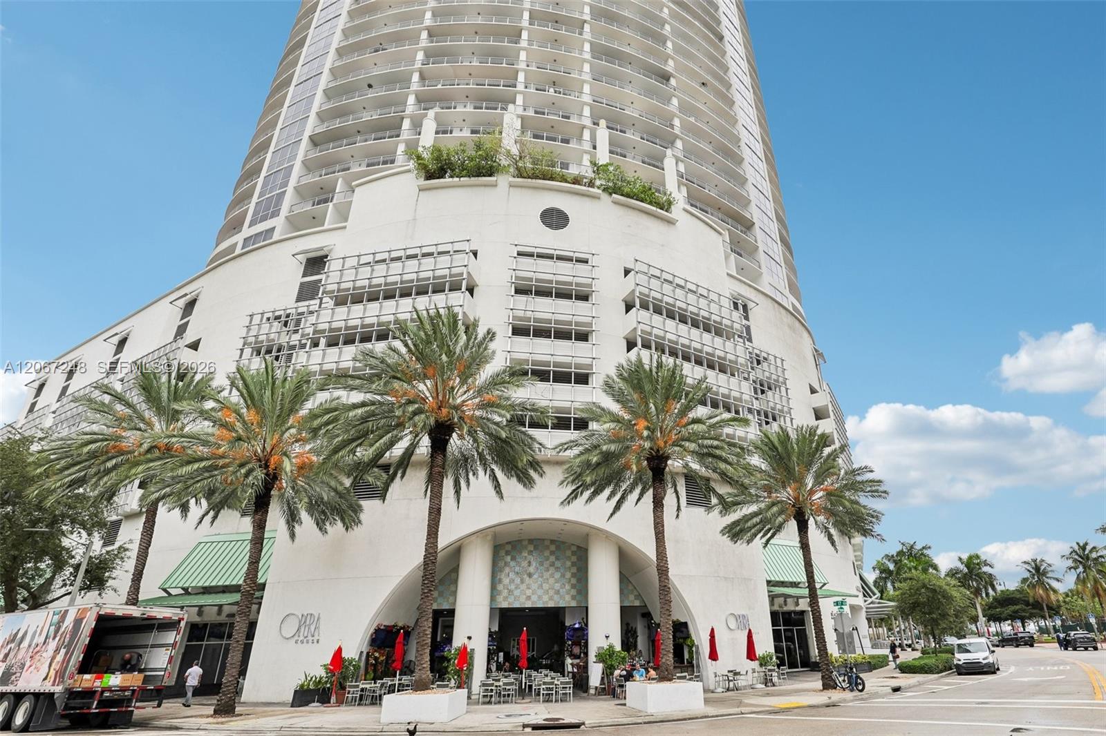 1750 N Bayshore Drive