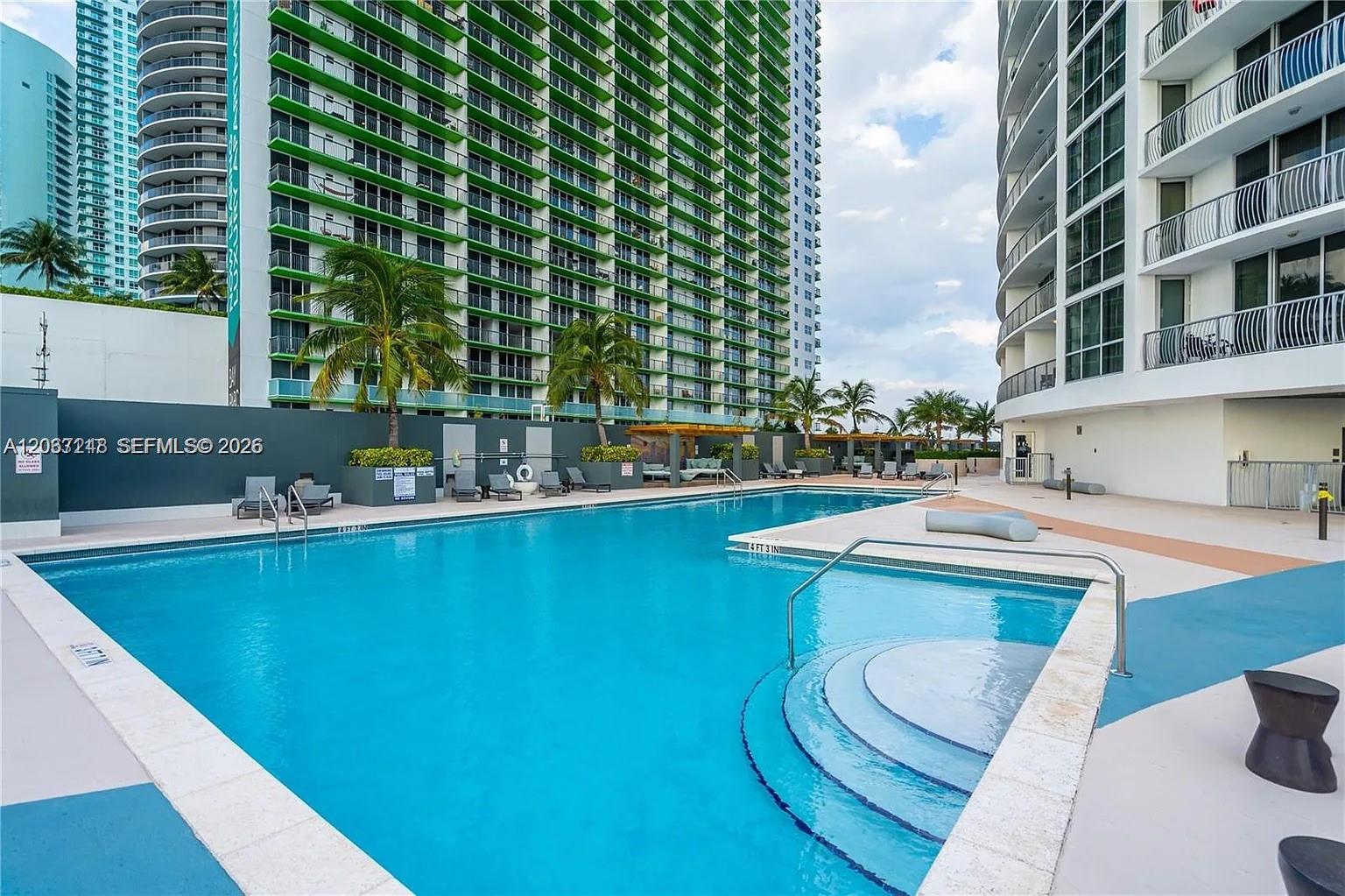 1750 N Bayshore Drive