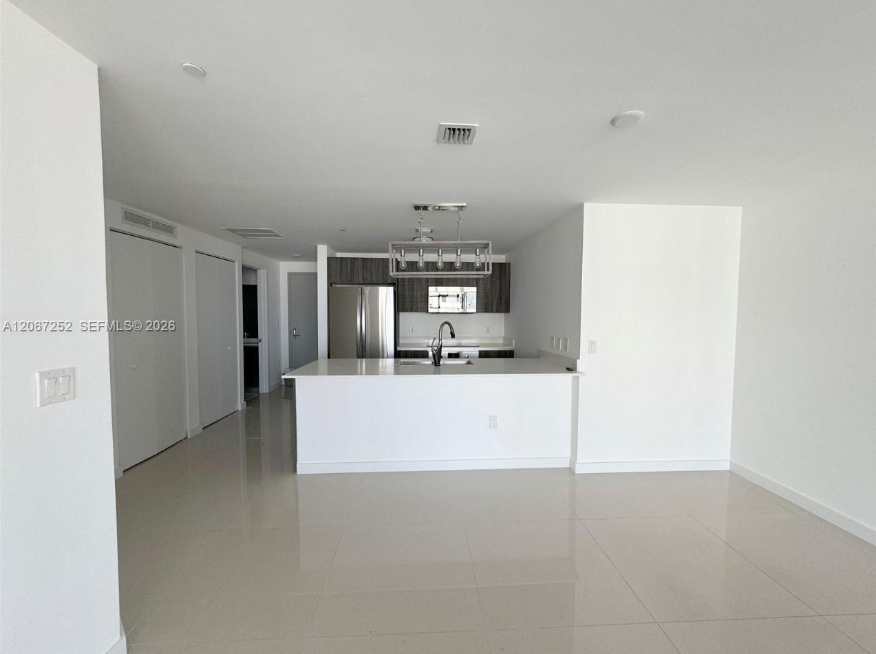 488 NE 18th Street