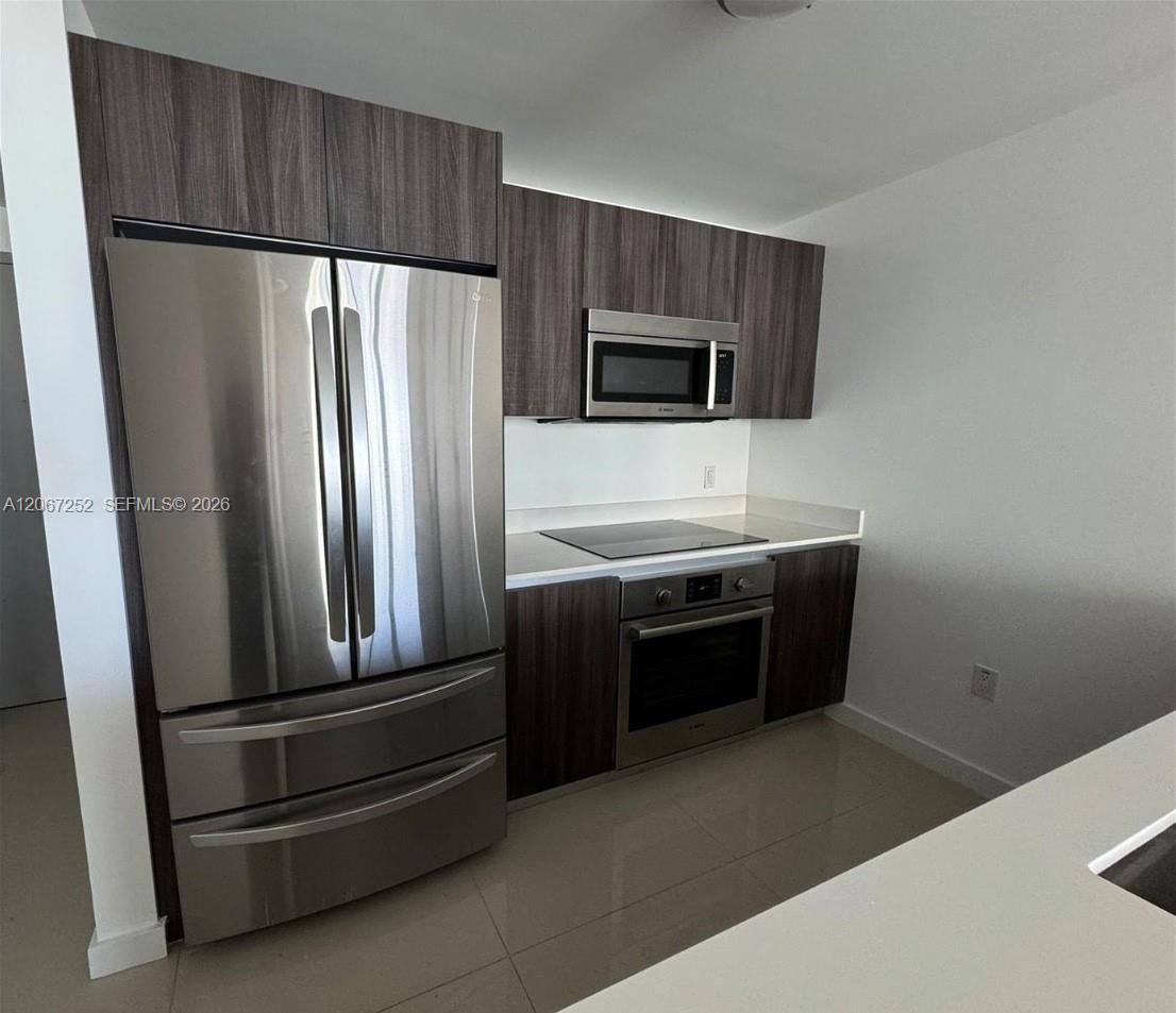 488 NE 18th Street
