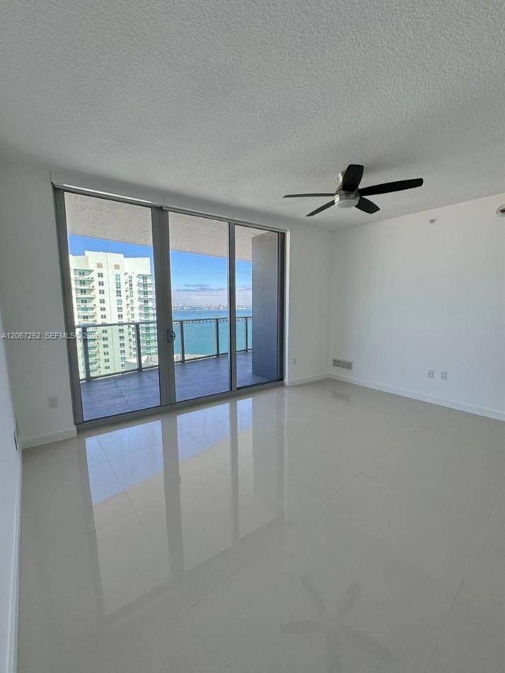 488 NE 18th Street