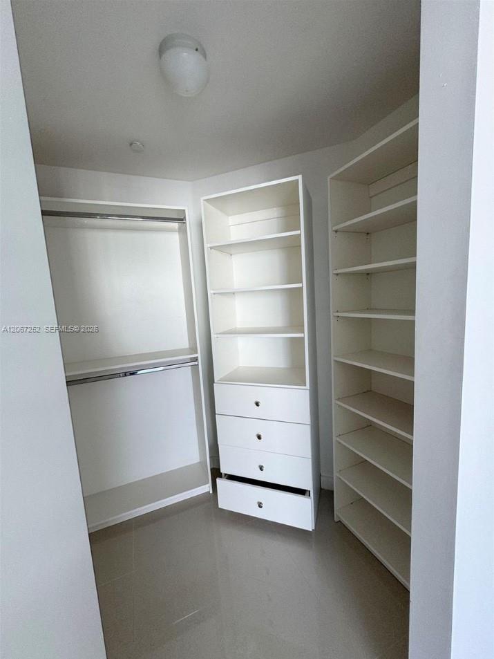 488 NE 18th Street