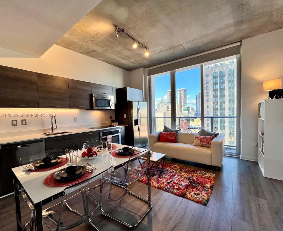 151 SE 1st Street