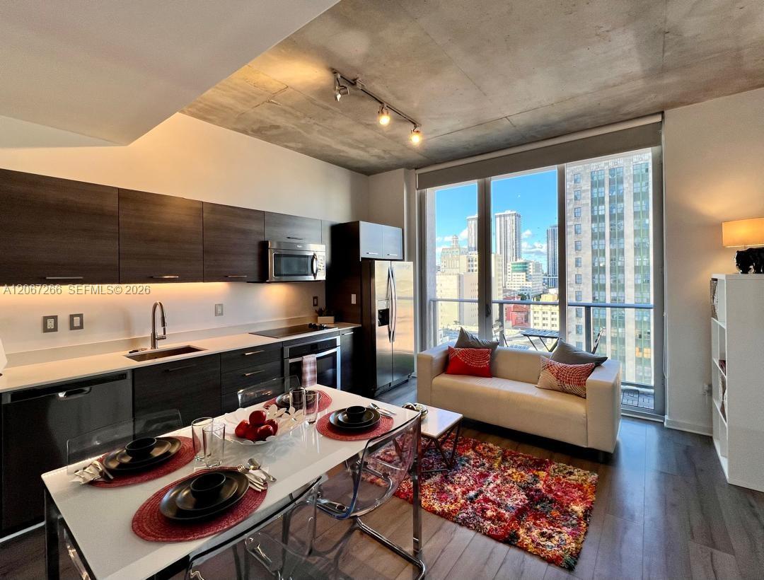 151 SE 1st Street