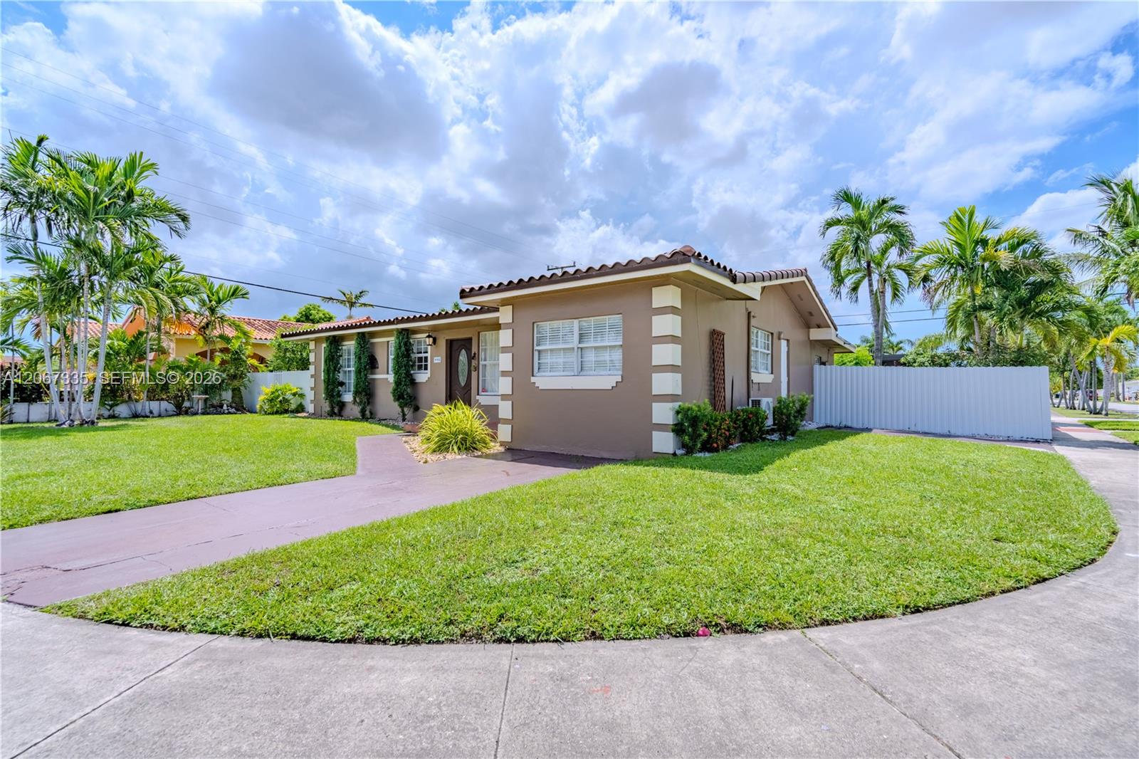 990 W 56th Street