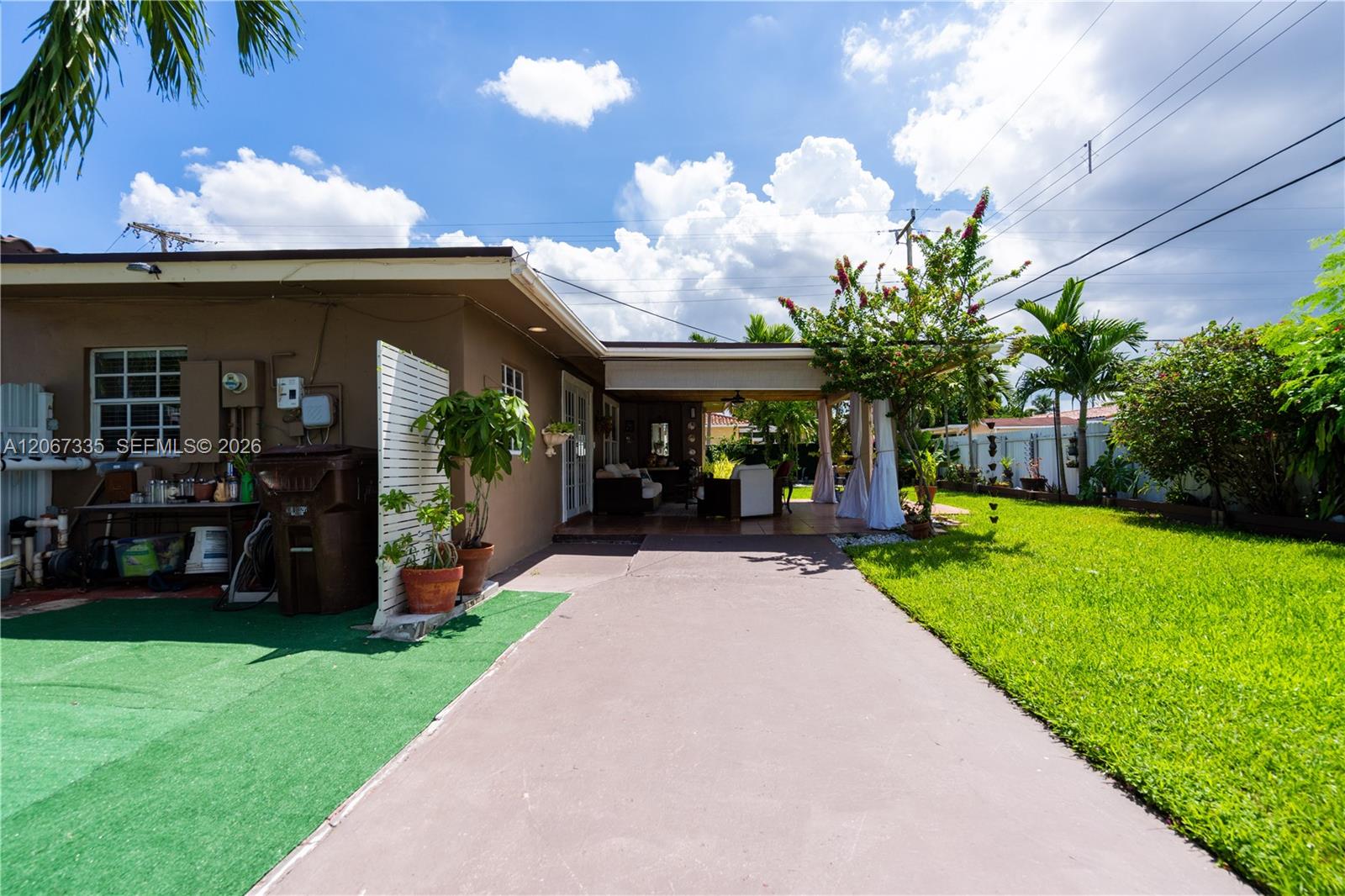 990 W 56th Street