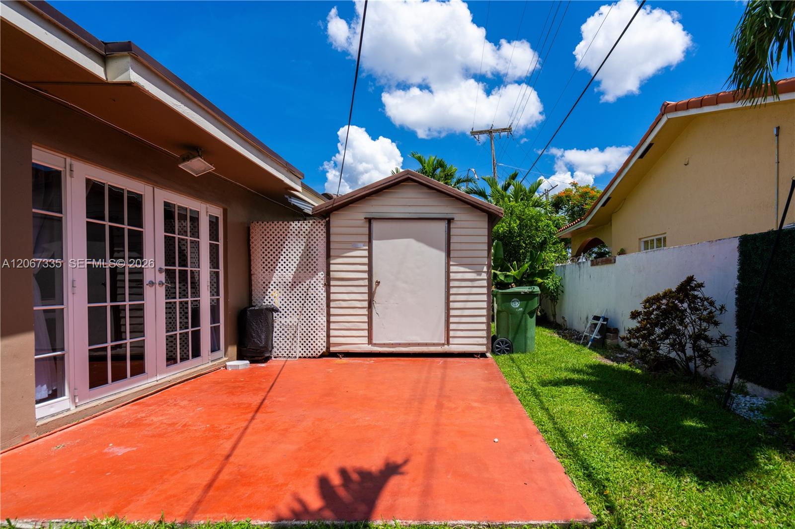 990 W 56th Street