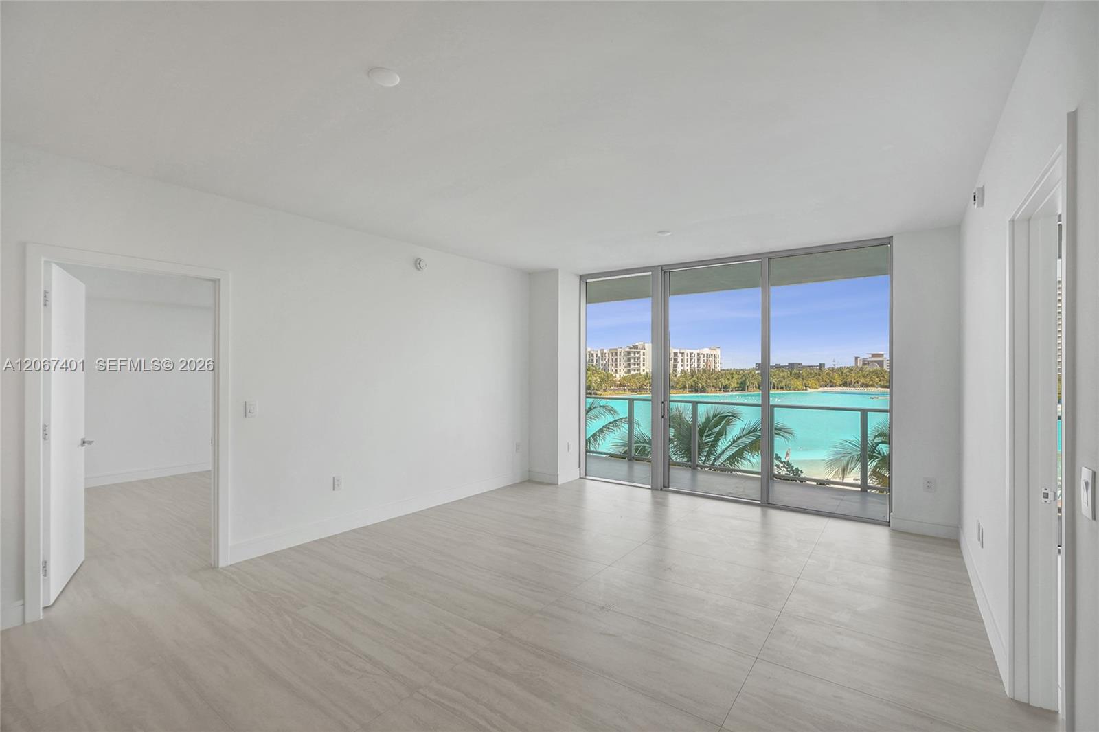 2411 Laguna Circle