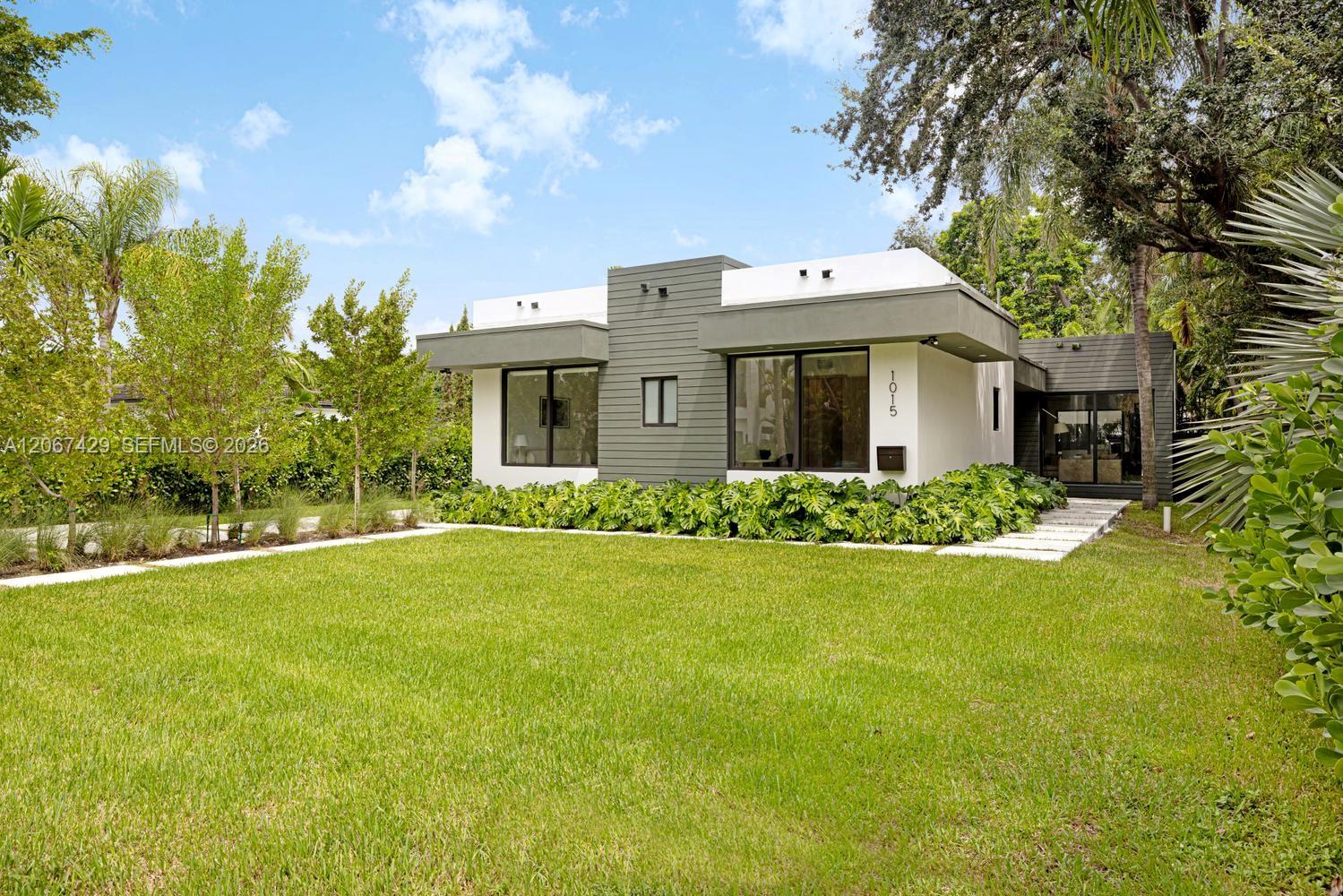 1015 NE 114th Street