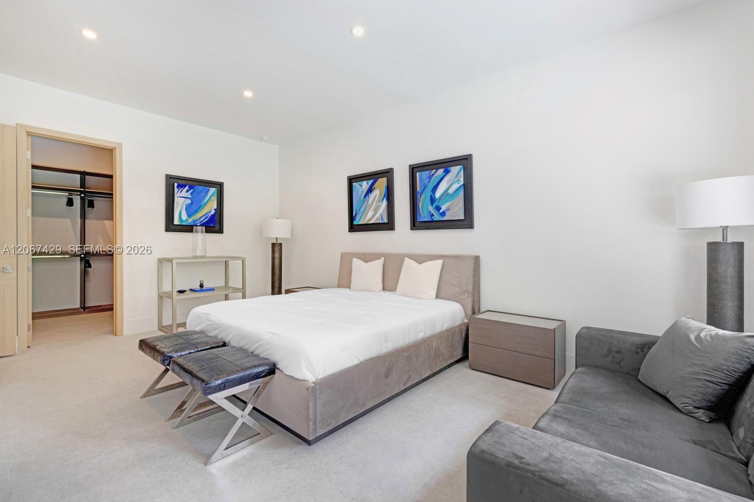 1015 NE 114th Street