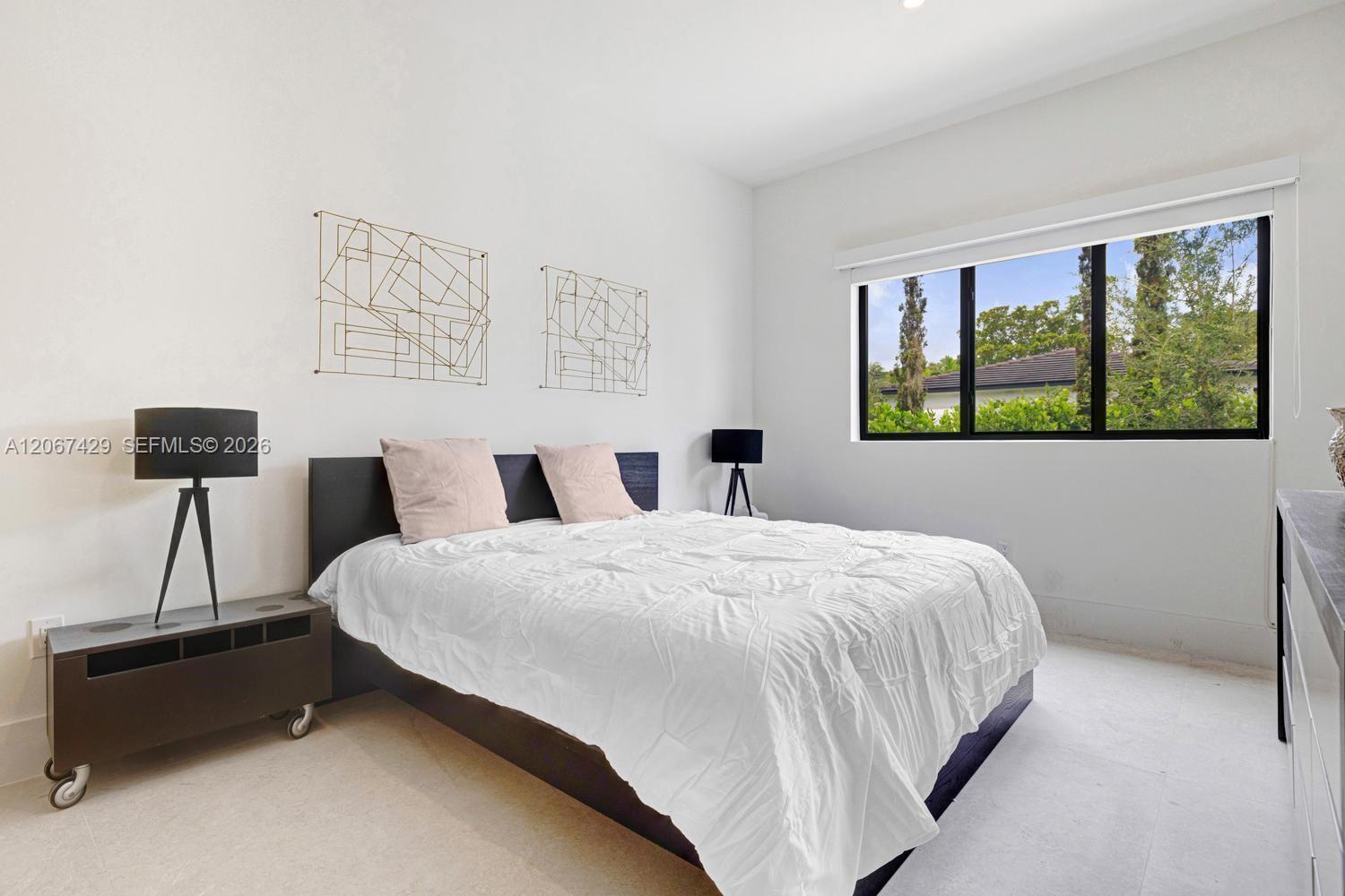 1015 NE 114th Street