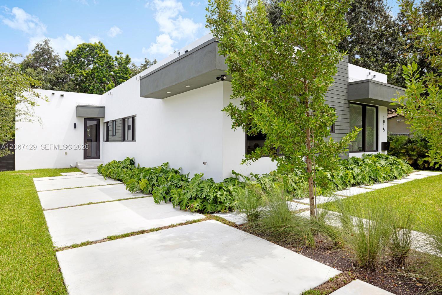 1015 NE 114th Street