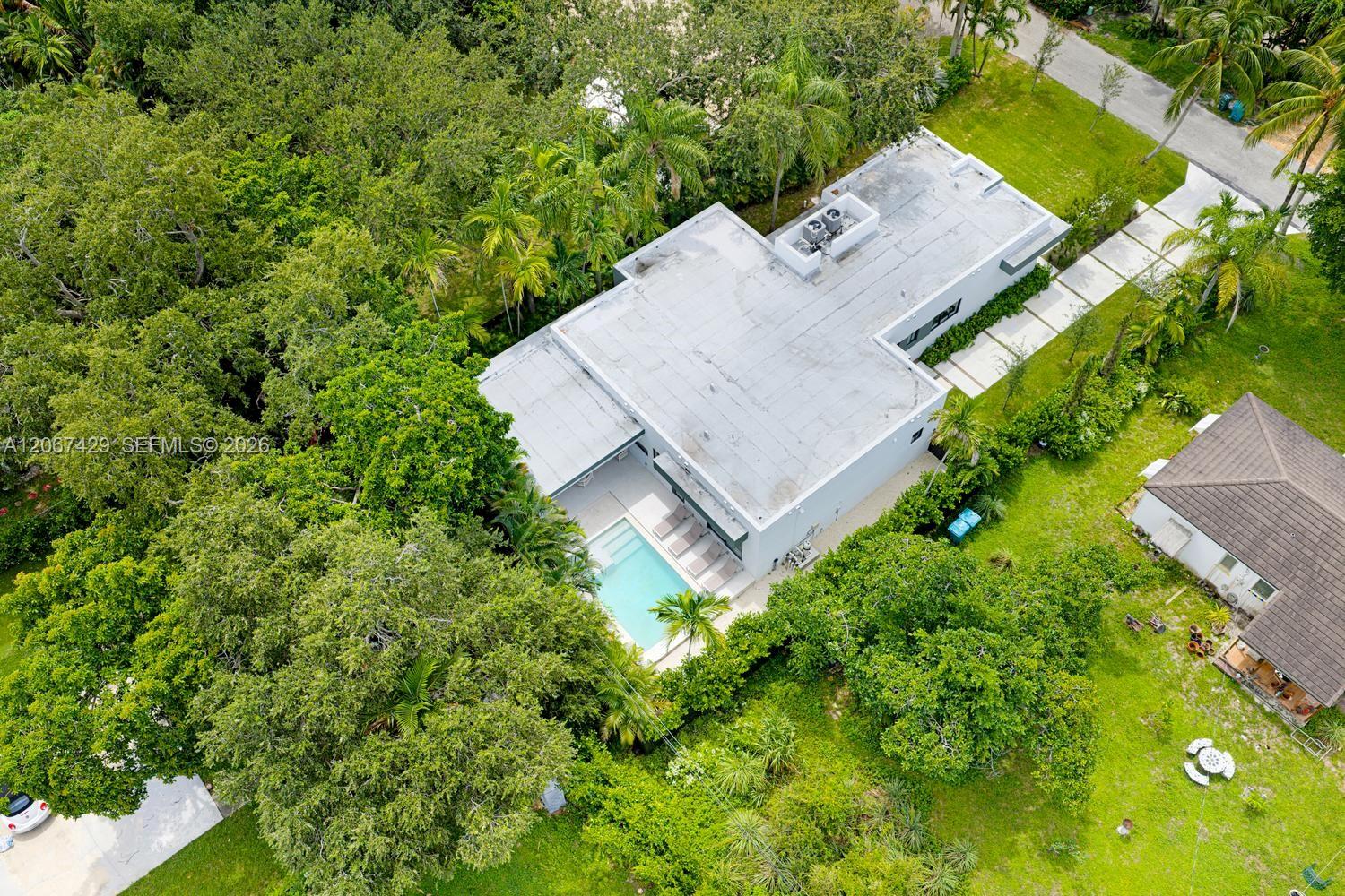 1015 NE 114th Street