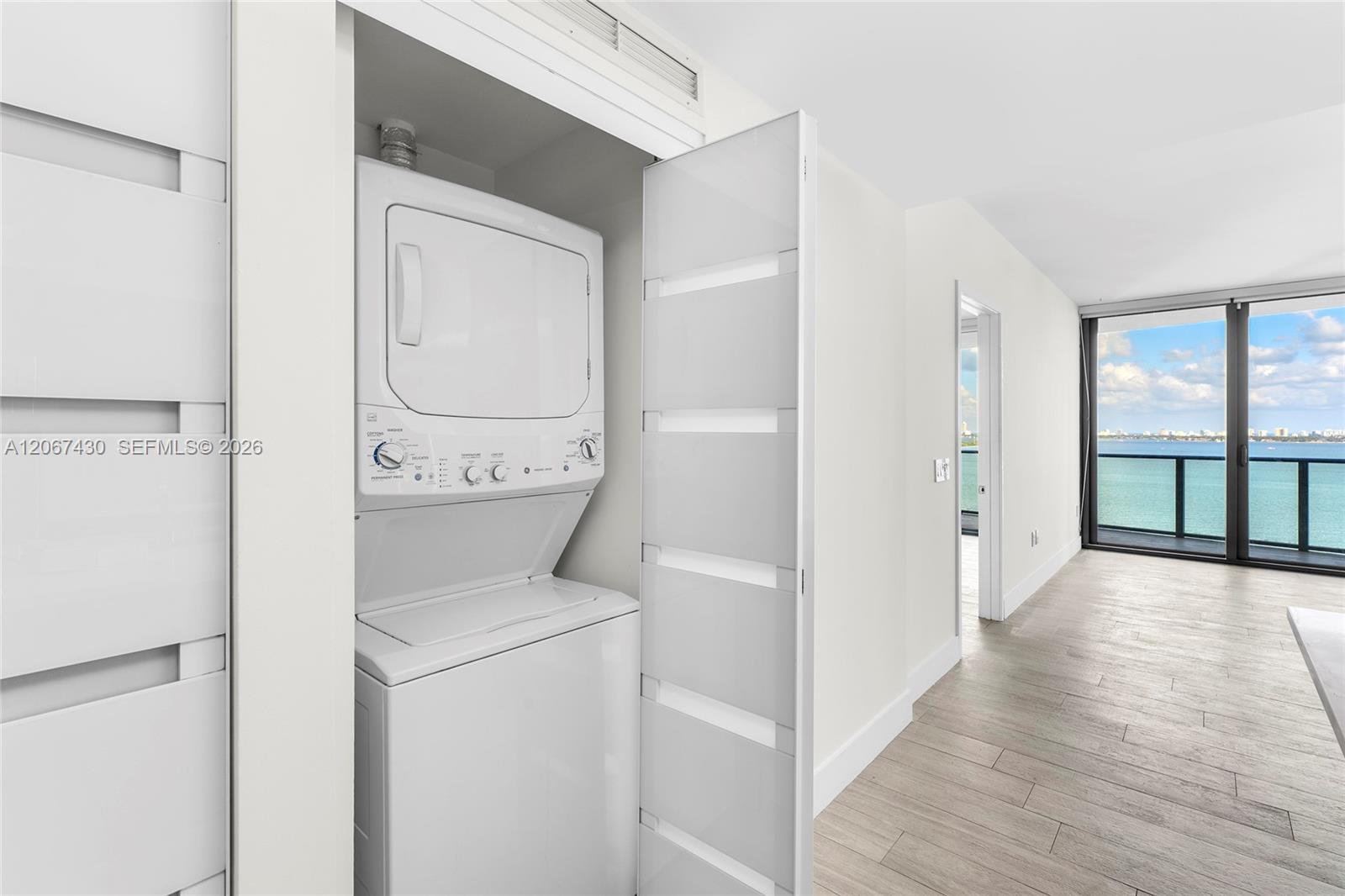 460 NE 28th Street