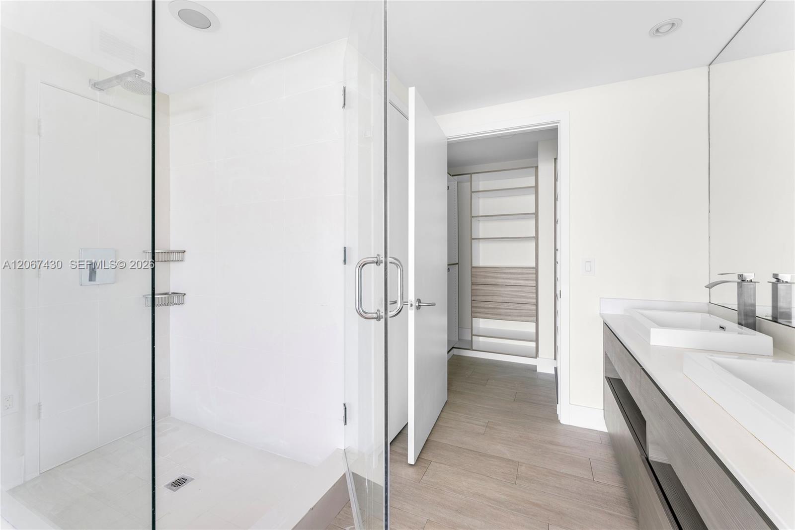 460 NE 28th Street