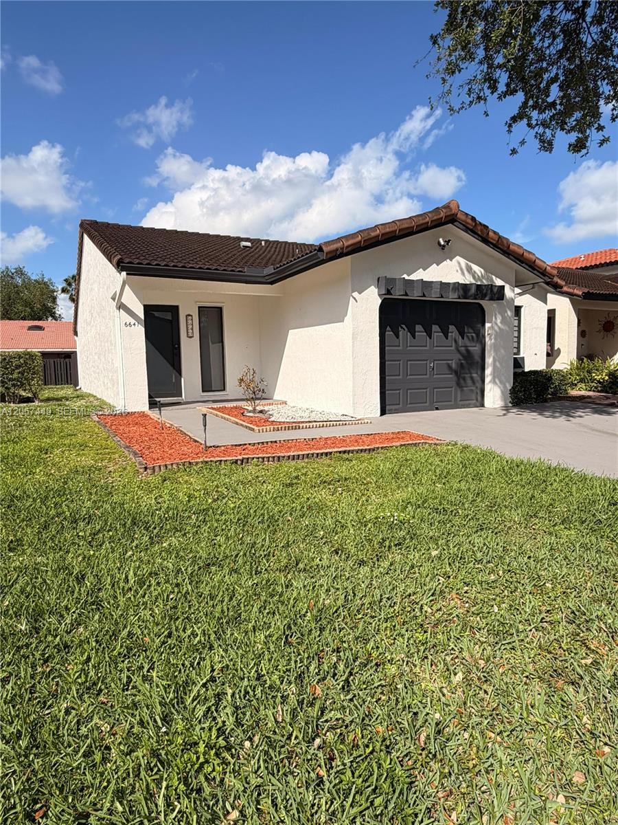 6641 NW 174th Terrace