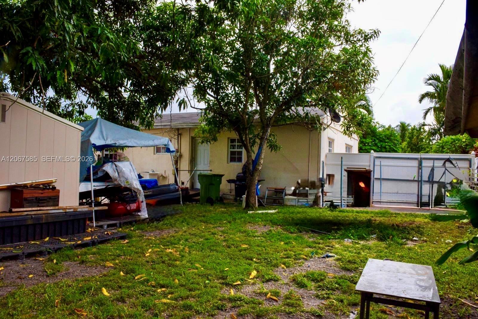 371 W 47th Street