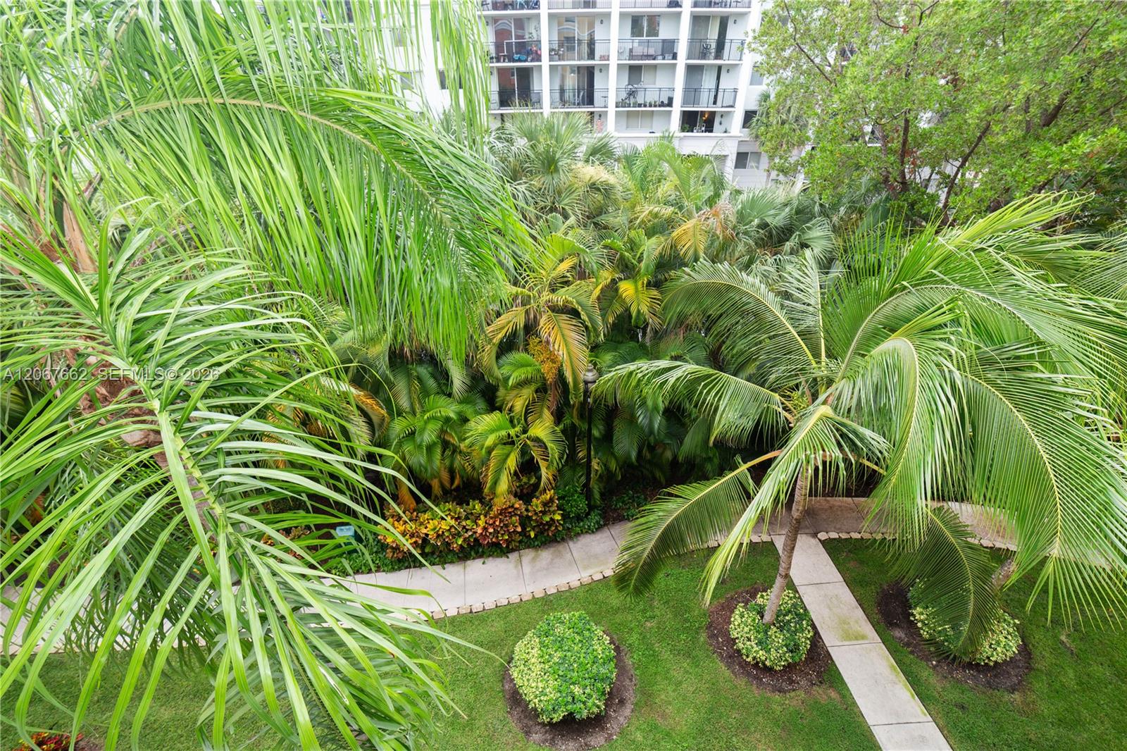 17125 N Bay Road